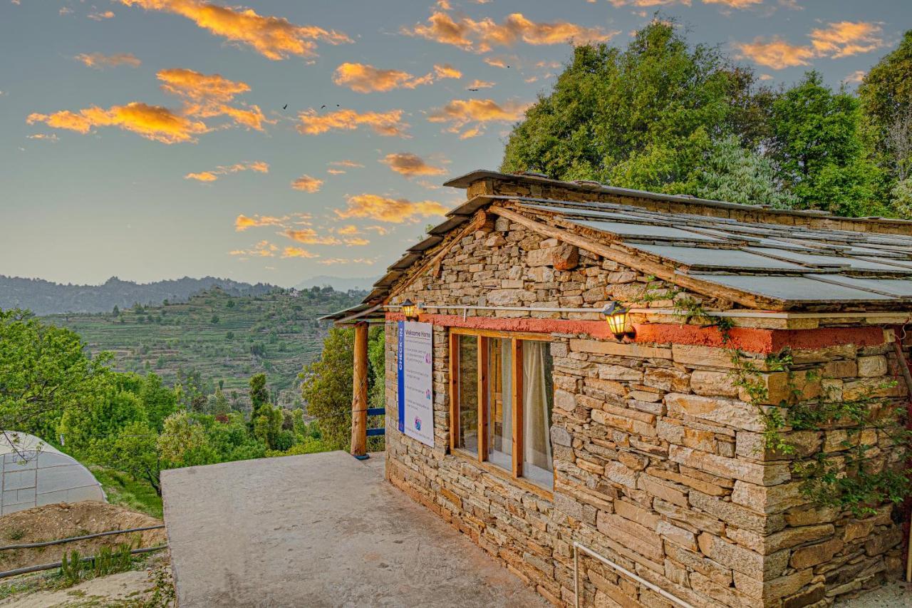 Saffronstays El Sueno, Mukteshwar -Villa Serving Pahadi Meals Экстерьер фото